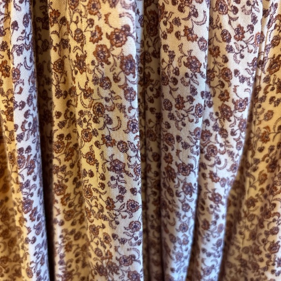 Floral Maxi Dress - Picture 3 of 3